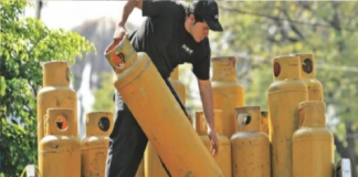 Multa Cofece por 2 mil 400 mdp a distribuidores de gas LP