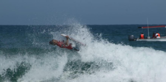 Oaxaca cierra el segundo día de surfing como líder del medallero
