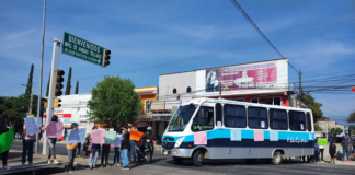 Con bloqueo, exigen búsqueda de joven desaparecida en Ánimas Trujano