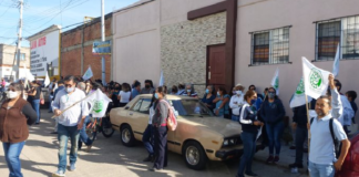 Protestan telefonistas para exigir respeto a sus derechos laborales