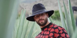 Maluma visita Oaxaca y promociona su nueva marca de mezcal ‘Contraluz’
