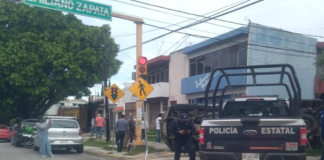 Vuelca patrulla de la policía municipal de Oaxaca, 8 lesionados