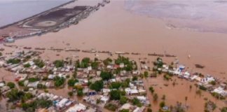Lluvia incomunica a Sonora: colapsan carreteras