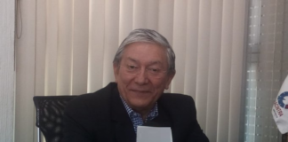 Llama Gugar al diálogo, pide pago de utilidades para salir de San Bartolo