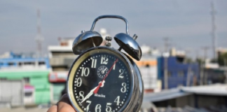 Diputados aprueban eliminar el horario de verano; avanza al Senado