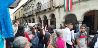 Organizaciones cercan zócalo y Alameda de León