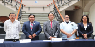 Comisionado del INAI imparte conferencia magistral a estudiantes universitarios oaxaqueño