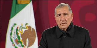 “El duende hizo travesuras”, dice AMLO al aceptar agregados a Plan B