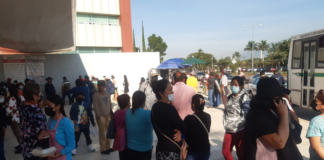 FIOB protesta en Ciudad Administrativa