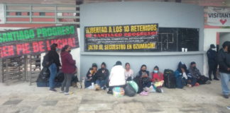 Nuevamente Santiago Progreso instalan plantón en Ciudad Administrativa