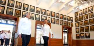 Recibe AMH al titular de la Segob en Palacio de Gobierno