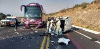 Un muerto, deja fuerte accidente en autopista Oaxaca-Puebla