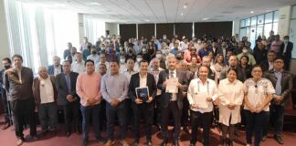 Presenta rector de la UABJO presupuesto anual 2023.