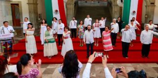 Gobernador de Oaxaca, Salomón Jara toma protesta a titulares del Gabinete Legal