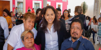 Encabeza Irma Bolaños convivio de fin de año con base trabajadora del DIF estatal