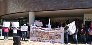 Exigen destitución de jueza por liberar a responsable de masacre en Huazantlán del Río