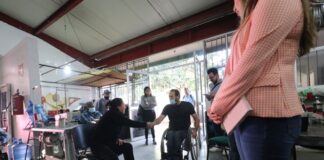 Instruye Irma Bolaños mejoramiento de la panadería y taller de sillas de ruedas del DIF Oaxaca