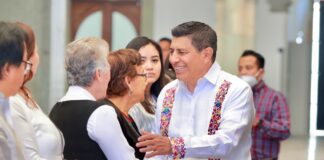 Presentan Gobernador de Oaxaca y Gabinete Legal y Ampliado, declaraciones patrimoniales