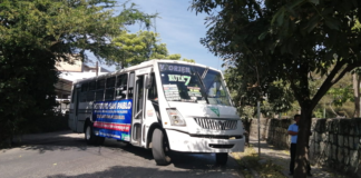 Normalistas cerraron Calzada San Felipe del Agua, exigen atención a sus demandas