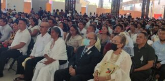 Apadrina Salomón Jara Boda Colectiva en Oaxaca