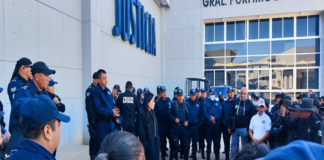 Policías estatales paran labores, piden mejoras