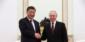 Presidentes de China y Rusia conversan horas sobre agenda bilateral