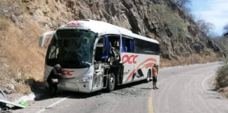 Aparatoso accidente en La Reforma, tres lesionados