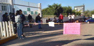 Protestan empleados de SADER en Oaxaca, denuncian irregularidades