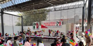 Elaboran “Piñatas con Causa” en el PRI estatal; serán regaladas en el marco del Día del Niño