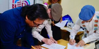 Dona Gobierno de Israel a Biblioteca Central de Oaxaca dispositivo de lectura para ciegos