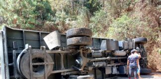 Se accidentan elementos de la Guardia Nacional, un muerto