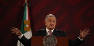 Pide AMLO “cerrar filas” con quien gane encuesta de Morena rumbo a 2024