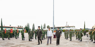 Atestigua Gobernador de Oaxaca relevo del cargo en 44 Zona Militar