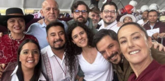Sheinbaum junto a Delfina Gómez en cierre de campaña de Valle de Chalco
