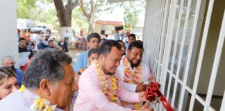 Celebra IEEPO Día de la Niña y el Niño con inauguración de aulas y entrega de material