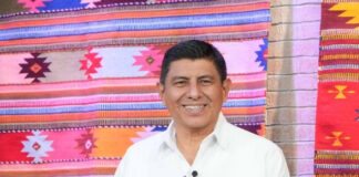Reconoce Salomón Jara aporte de las madres oaxaqueñas en la transformación del estado