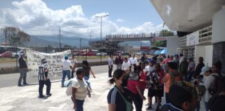 Pobladores de Reforma de Pineda protestan para exigir recursos