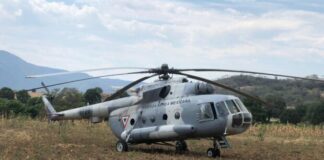 Helicóptero de Sedena se suma a combate de incendio forestal entre Atatlahuca y Maninaltepec
