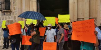 Jubilados del Sindicato 3 de marzo truenan vs Neri; piden pago de finiquitos