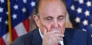 Demandan al exabogado de Trump, Rudy Giuliani, por acoso y agresión sexual