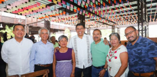 Reconoce Gobierno de Oaxaca contribución de familias voceadoras