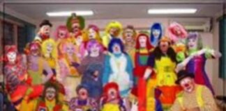 El Zumbido del Moscardón: Ciudadanos o payasos