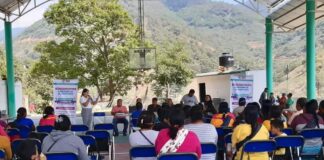 Orienta DIF Oaxaca a comités y población sobre nutrición adecuada y de calidad