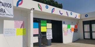 Paran labores trabajadoras del DIF Estatal