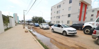 Responde Chente Castellanos a añeja demanda de pavimentación en carretera al Tequio