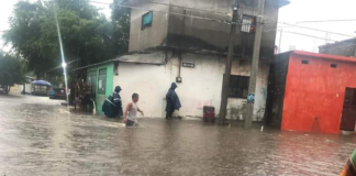 Lluvia deja estragos en Juchitán