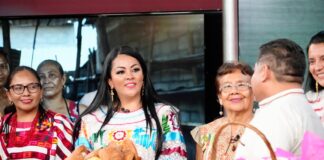 Guelaguetzas regionales para fortalecer la unidad de los pueblos y apoyar economías locales