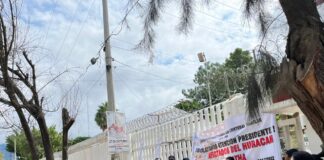 Por incumplimiento, pobladores de Amatlán toman oficinas de Bienestar