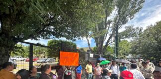 Con protesta, vecinos de Santa Rosa exigen conexión de luz eléctrica y agua potable