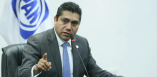Renuncia al PAN el aspirante presidencial Jorge Luis Preciado